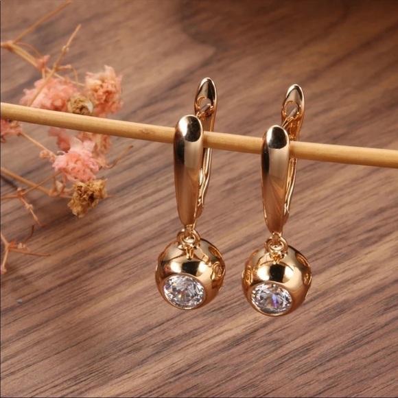 NEW Diamond Drop Rose Gold Earrings - Picture 2 of 11